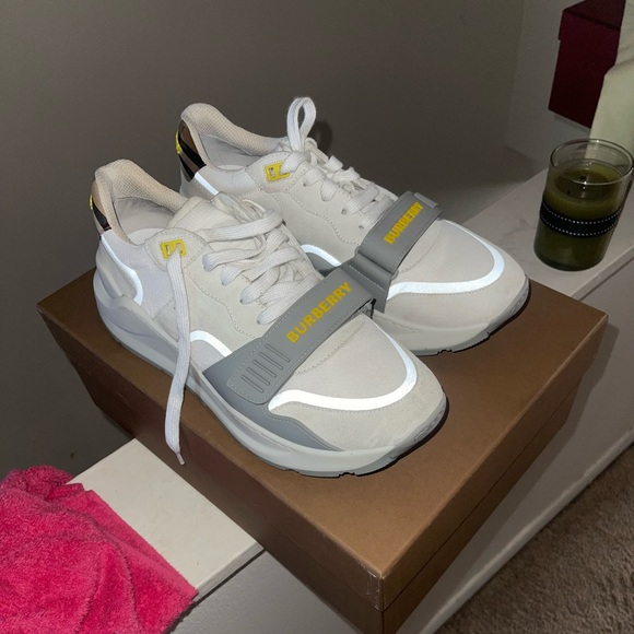 Burberry men shoes size 42 - Picture 4 of 4